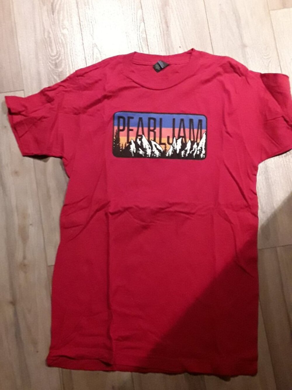 Pearl Jam — 2014 Tour Shirt — Denver, Colorado — Official Merch — Red — Size M
